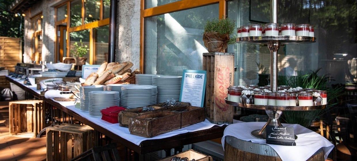 eventlocation-strandbad-wendenschloss-berlin Buffet Catering für FC Union